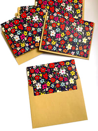 Image 2 of Mod Floral Notecard Set