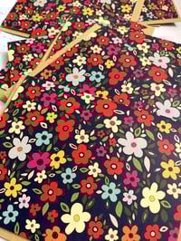Image 4 of Mod Floral Notecard Set