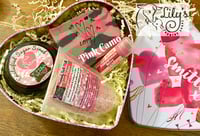 Image 7 of Heart Tin Sets