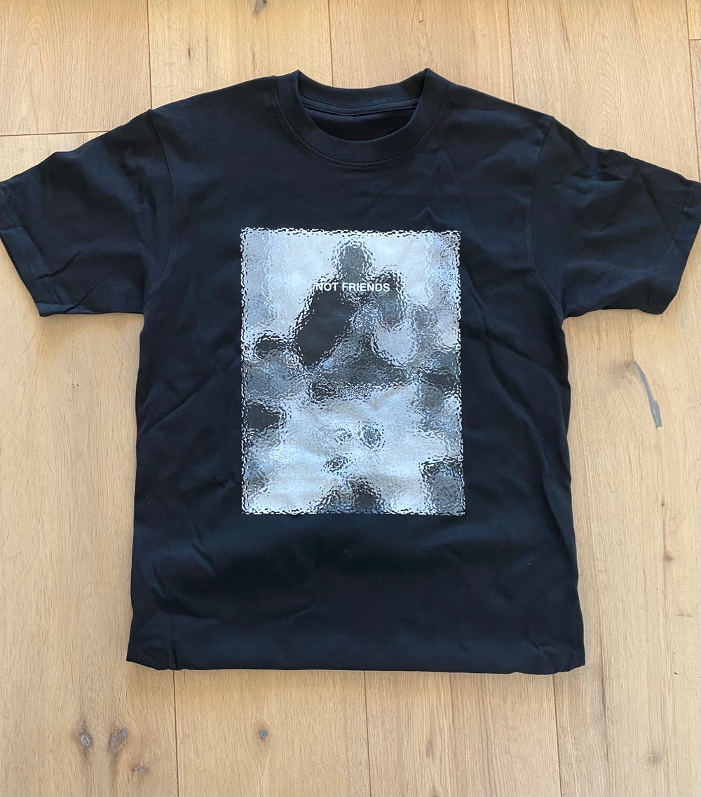 Image of NOVEMBER FAMILY TEE