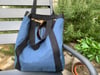 Sac Annette brown, black and brow knitted flowers and blue