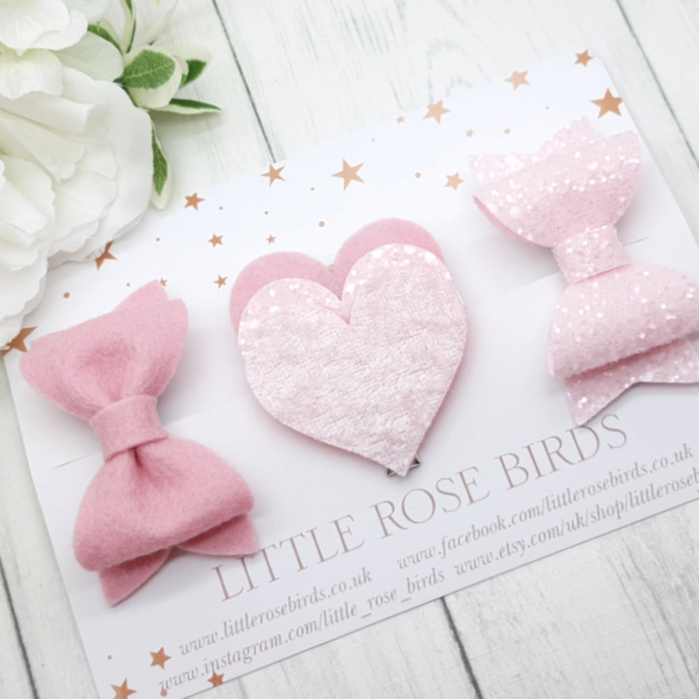 Image of Pink Valentines Heart Bow Set