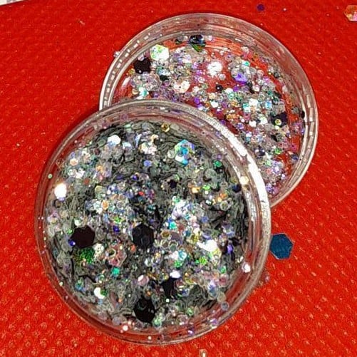 SLAY GLITTERS