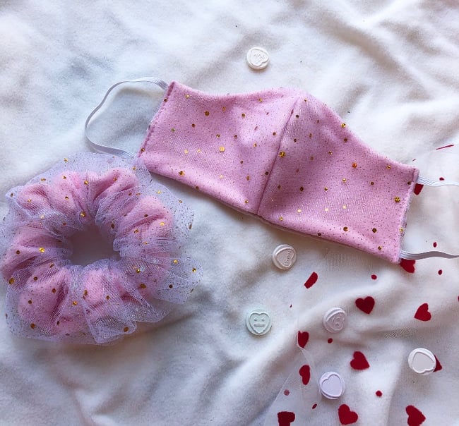 Candy floss double scrunchie 