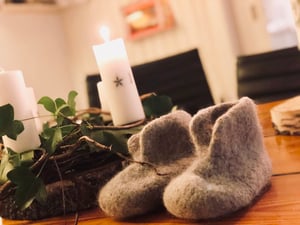 Image of "Anette" hjemmesko til voksne, hækleopskrift