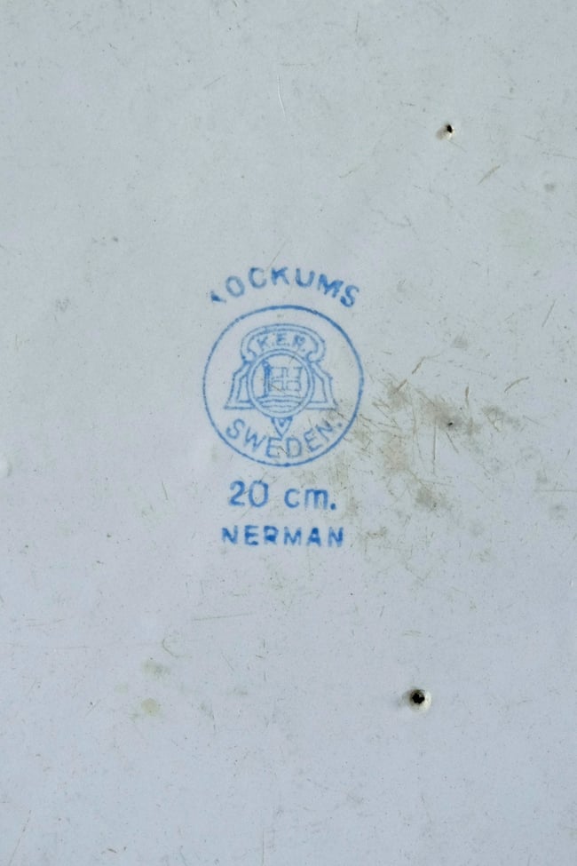 Vintage Enamel Plate 1925-1949