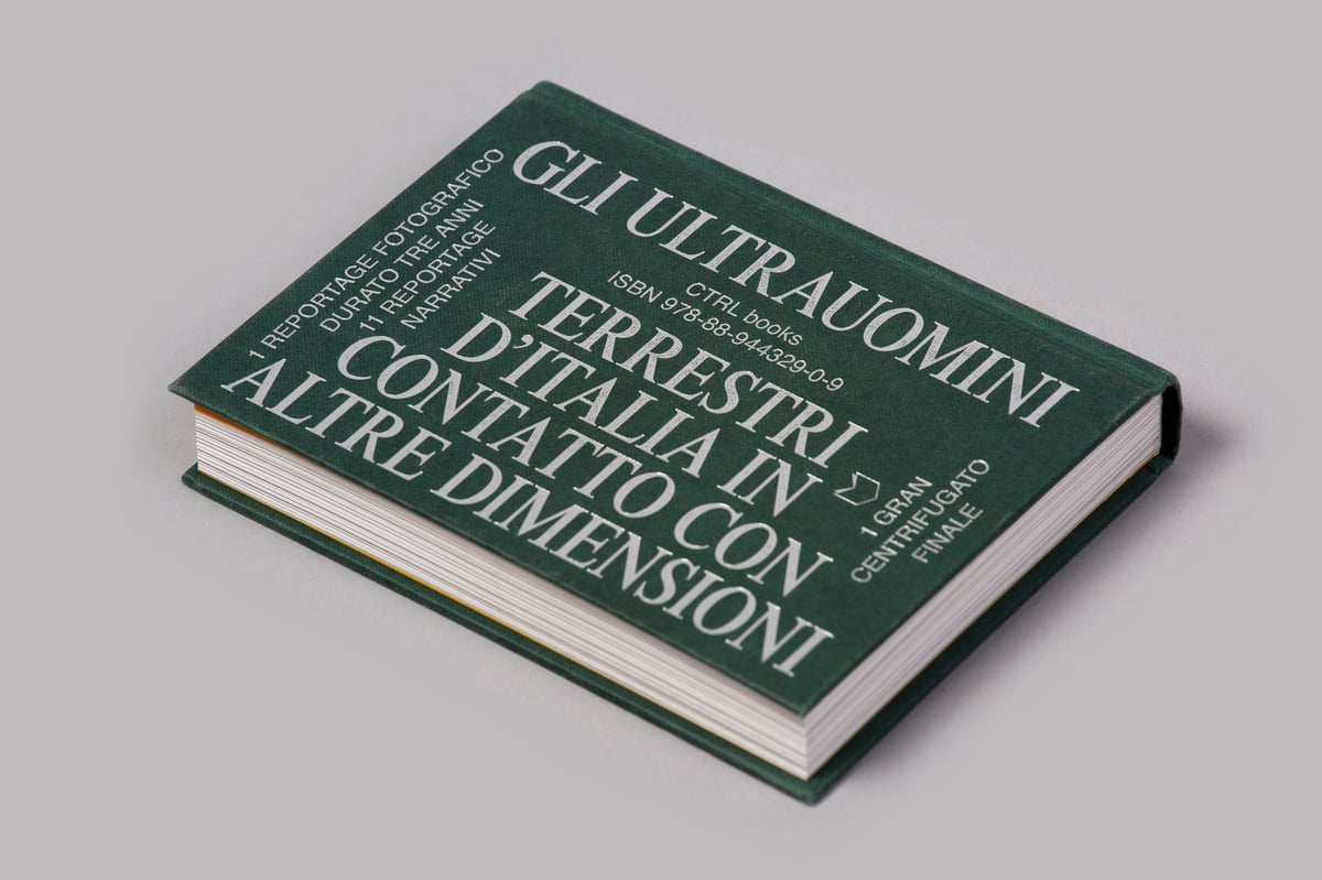 Image of GLI ULTRAUOMINI – Terrestri d’Italia in contatto con altre dimensioni (CTRL books)