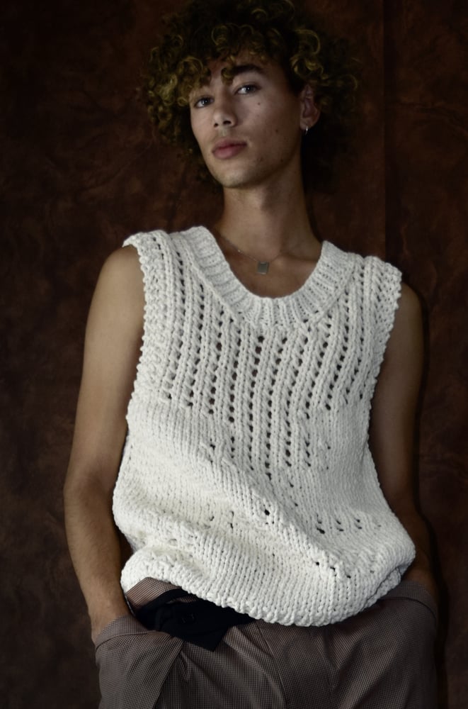 Image of SS21 - HAND KNITTED VEST