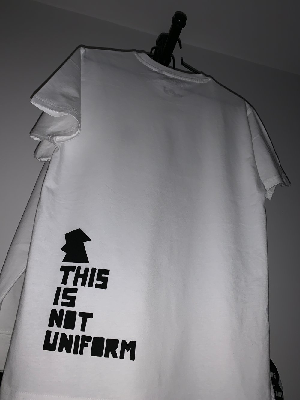 #032 S Mens Tee