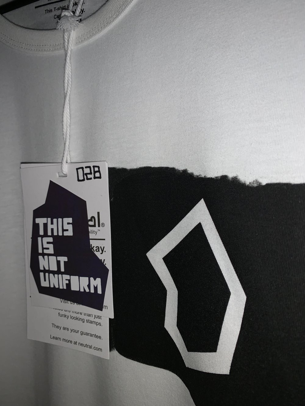 #028 L Mens LS Tee