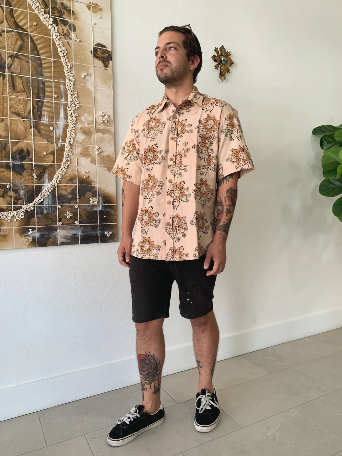 Terracotta button tee