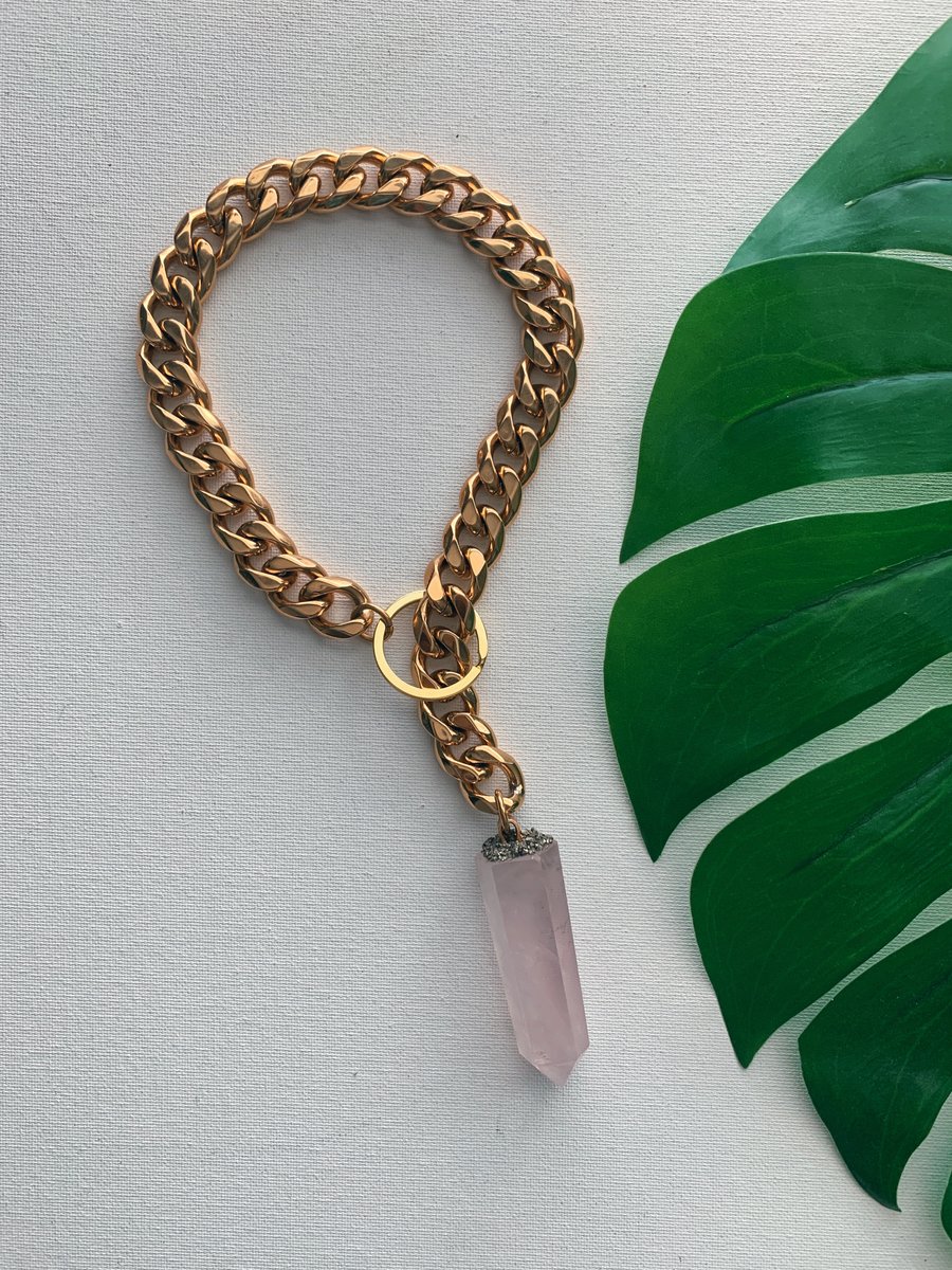 Image of ROSES I • THICK • Rose Quartz Lariat