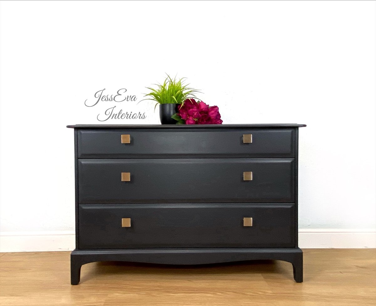 Vintage Mid Century Modern STAG MINSTREL CHEST OF DRAWERS painted in Fusion Mineral Ash (dark grey)