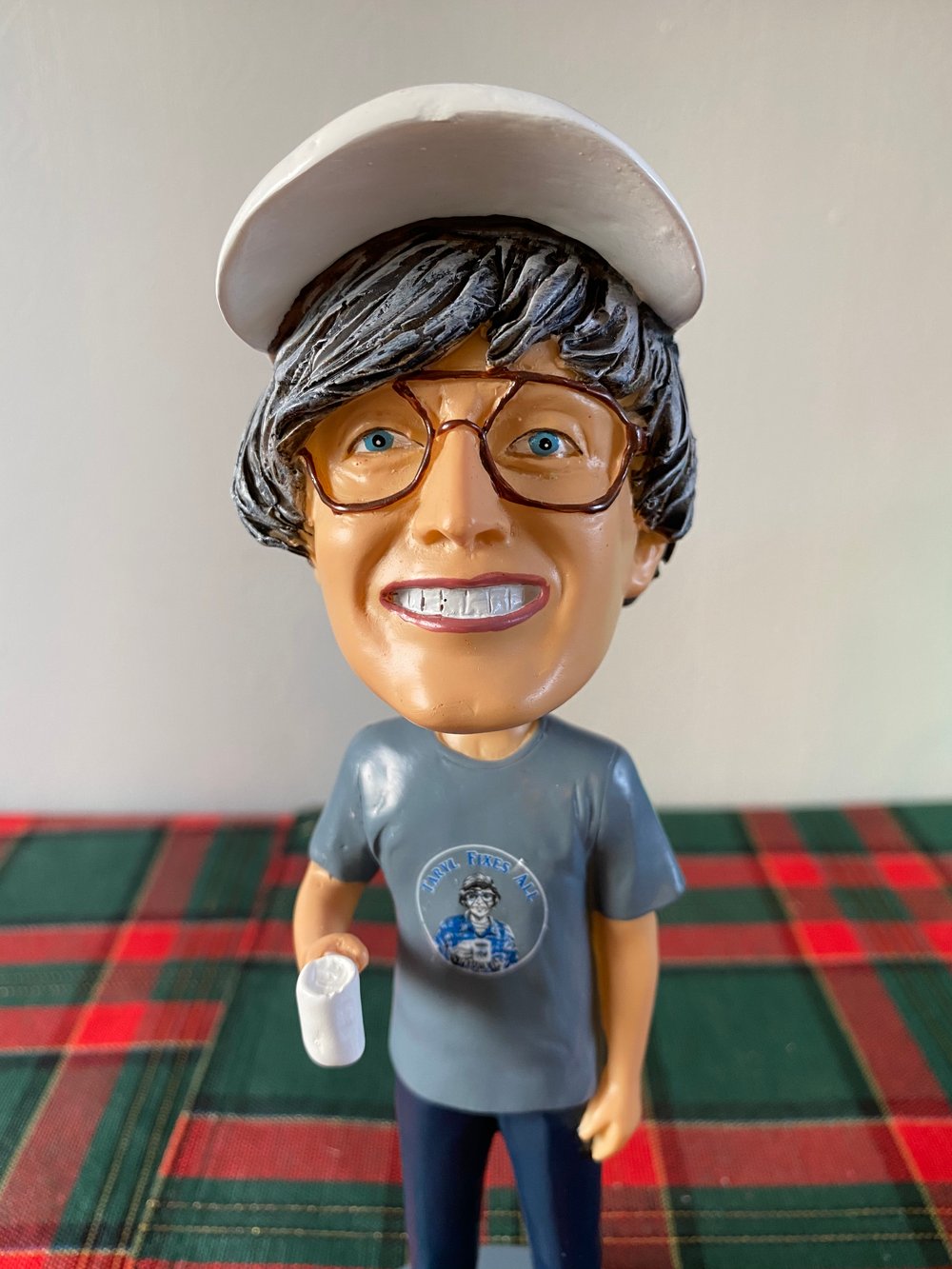 (ONLY 3 LEFT!) 7.5" Tall Slippers Bobble Head!! (Head Bobbles!)