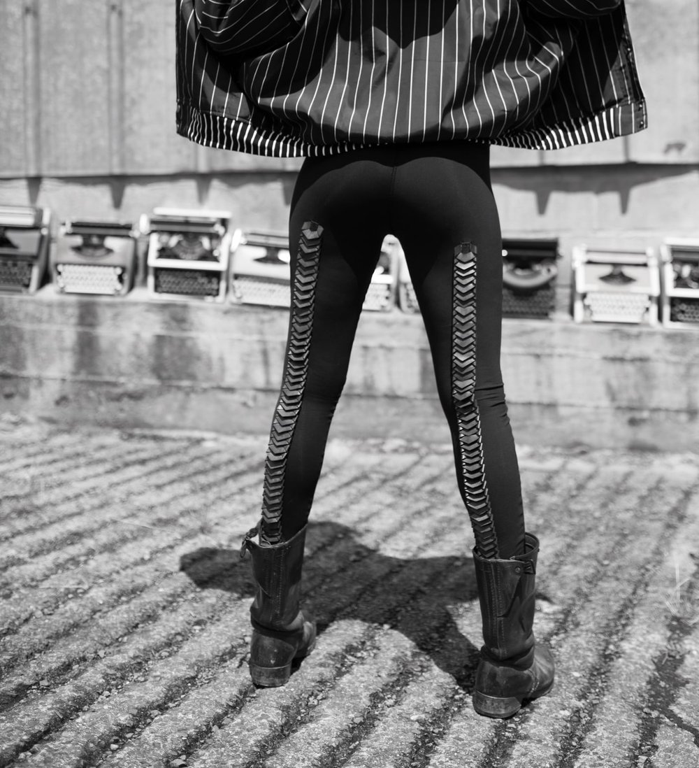 Image of GUMMY LEGGING
