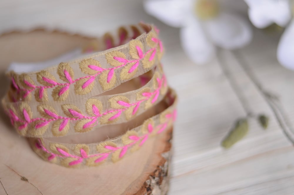 Image of Tan & pink embroidery headband 