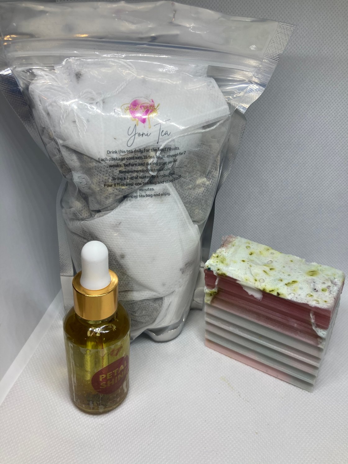 Image of Tea, Bar Soap, and Oil Combo