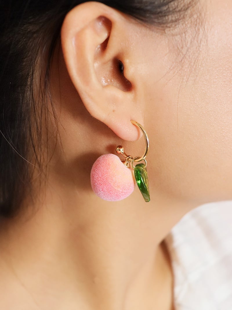 Image of Georgia Peach Earrings 
