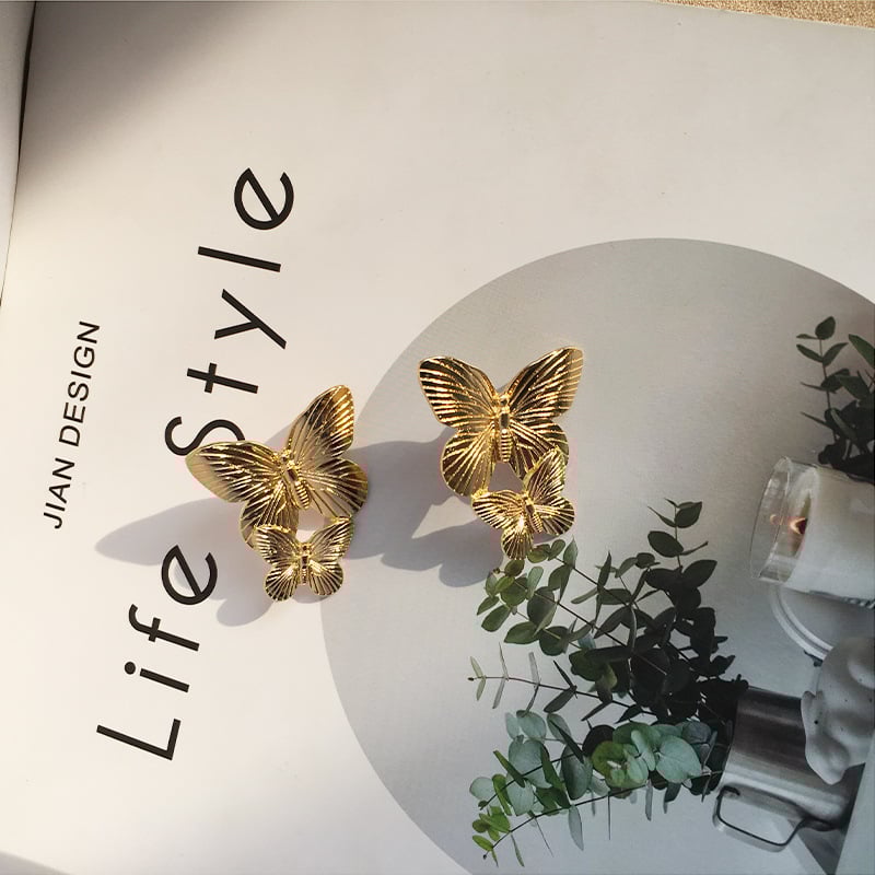 Image of Retro Golden Butterfly Earrings 