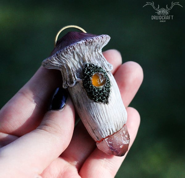 Image of Yellow Calcedony Mushroom Necklace