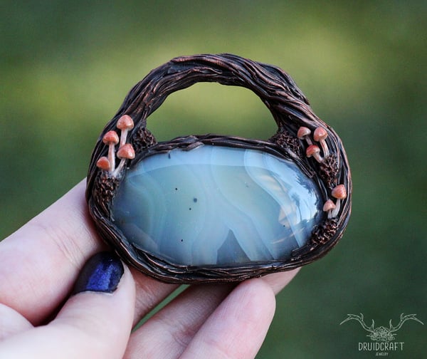 Image of Sunset Agate Fairy Portal Necklace