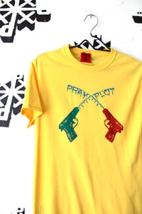Image of come get wet tee in yellow 