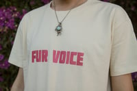 Image 3 of Camiseta 'Fur Voice'