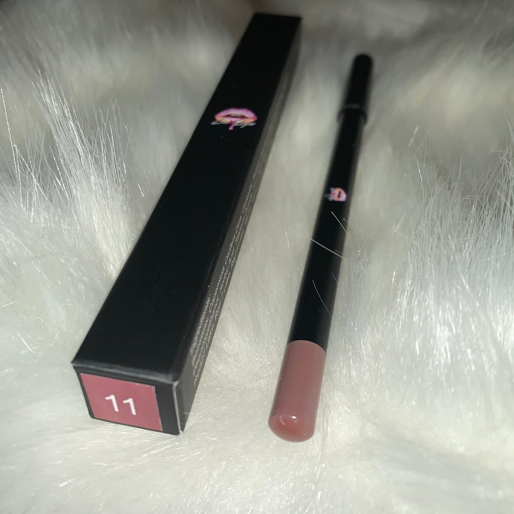 Image of #11 Lip Liner 