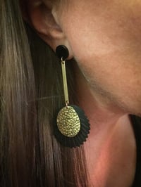 Image 4 of Botani Earring