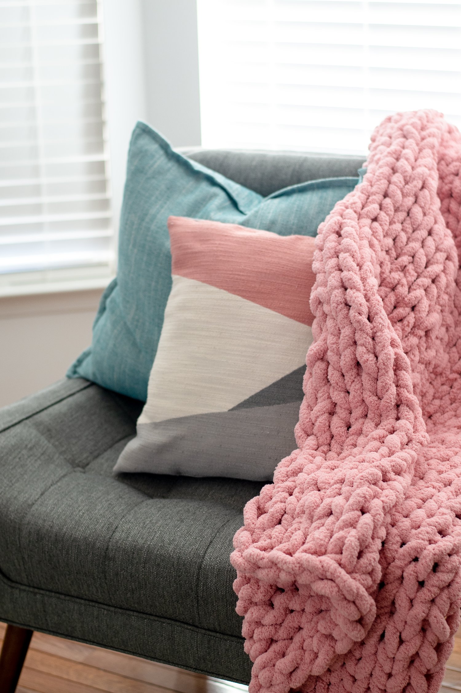 Image of Chunky Chenille Blanket 