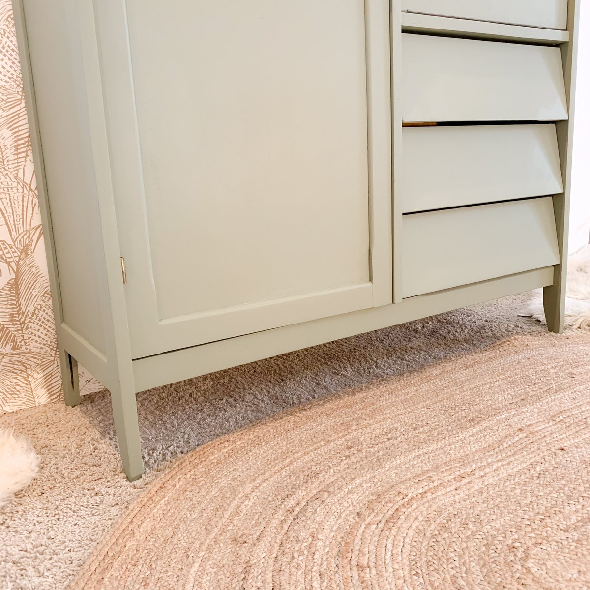 Image of VENDUE/SOLD OUT Armoire Secrétaire Gold