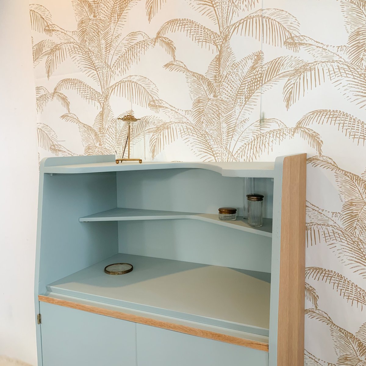 Image of VENDUE/SOLD OUT Coiffeuse Gold