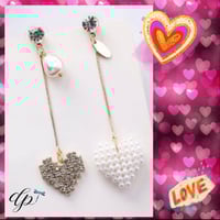 Image 1 of Hearts 💕 pearl and shinny asymmetrical earrings