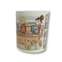 Image 4 of Friends Hanging Out Mug (450m / 15oz)
