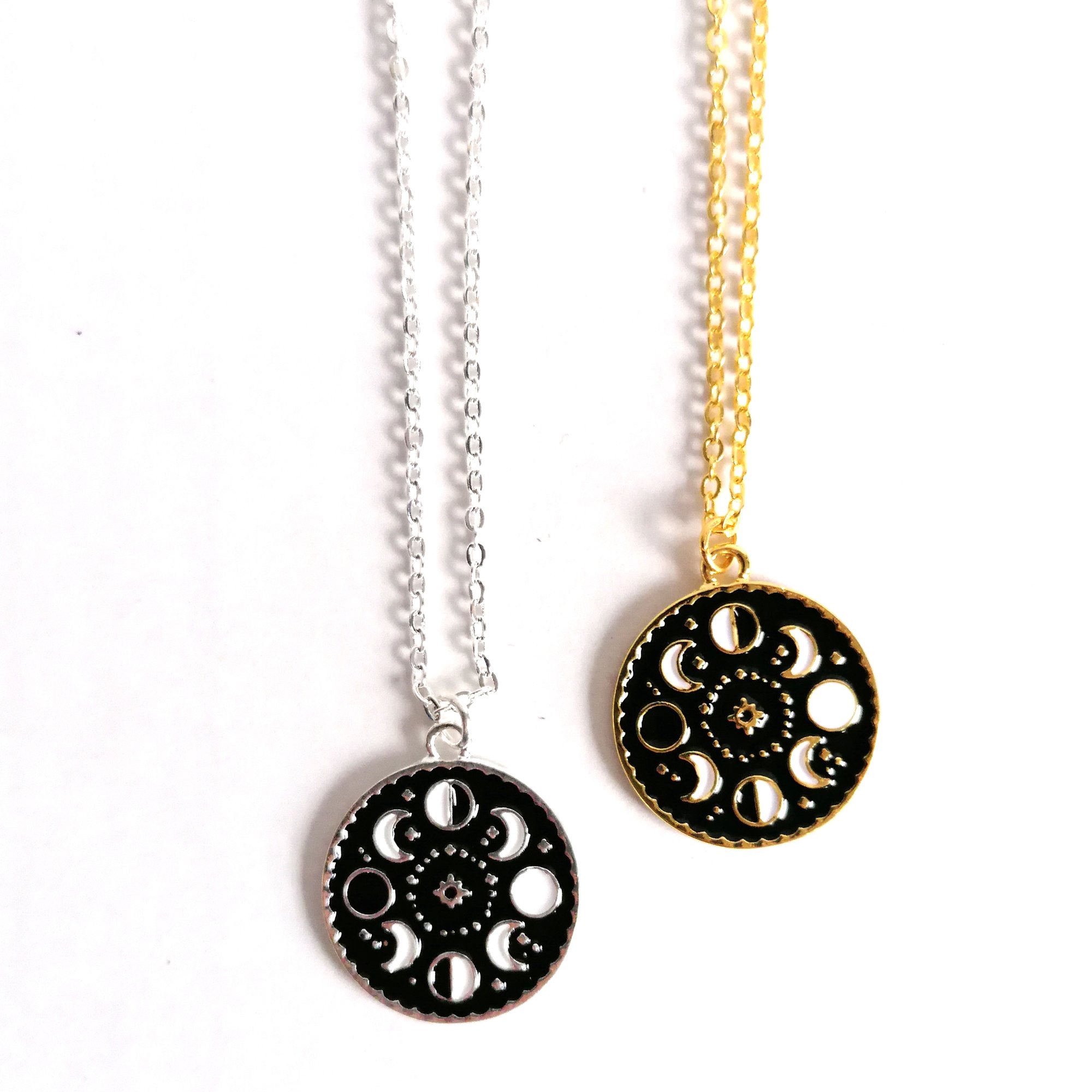 Dainty Moon Phases Pendant Stoned Affection - Main Image