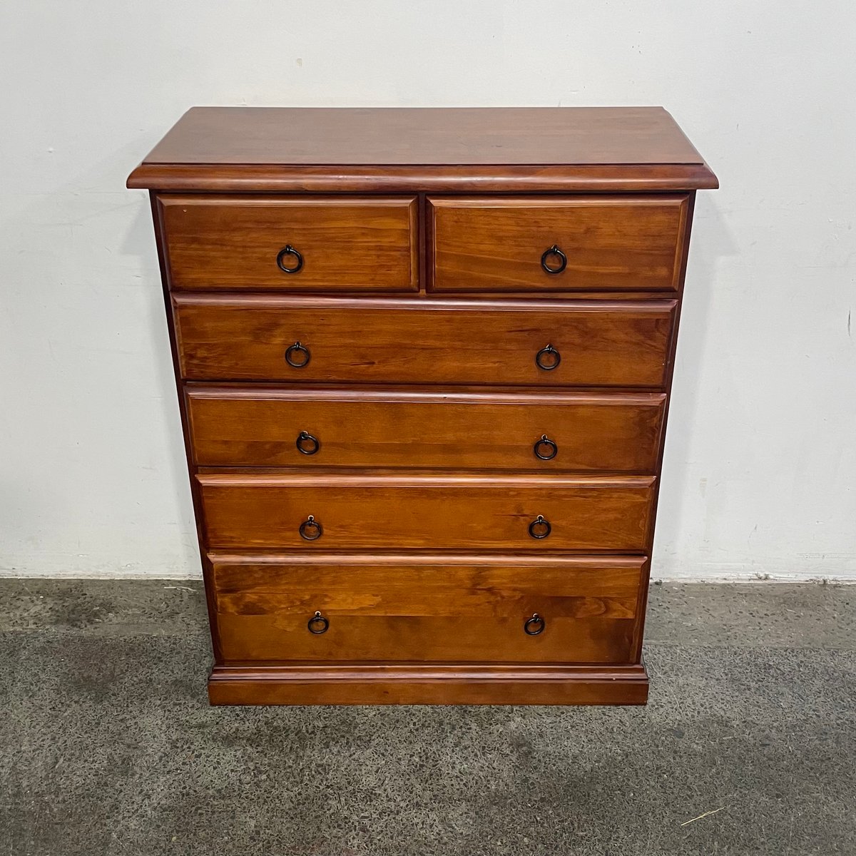 Sydney Used Furniture PINE CHEST OF DRAWERS Sydney Used Furniture PINE CHEST OF DRAWERS