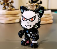 Image 1 of Queen Star Cat