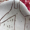 Zeichnung auf Keramik. Fledermaus II