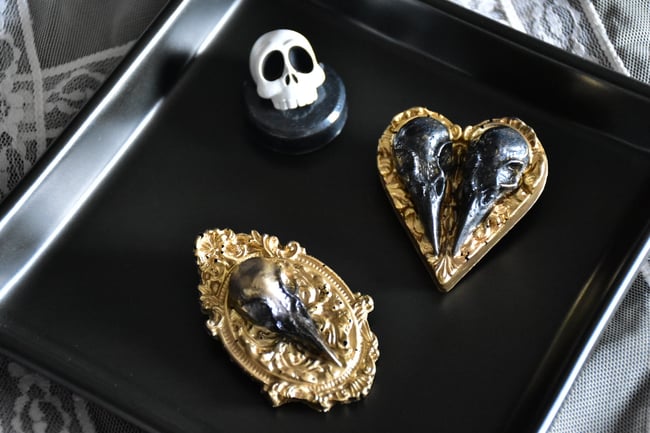 Bird Skull Pins - Gold