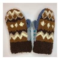 Image 1 of THE MITTENS, Episode 3