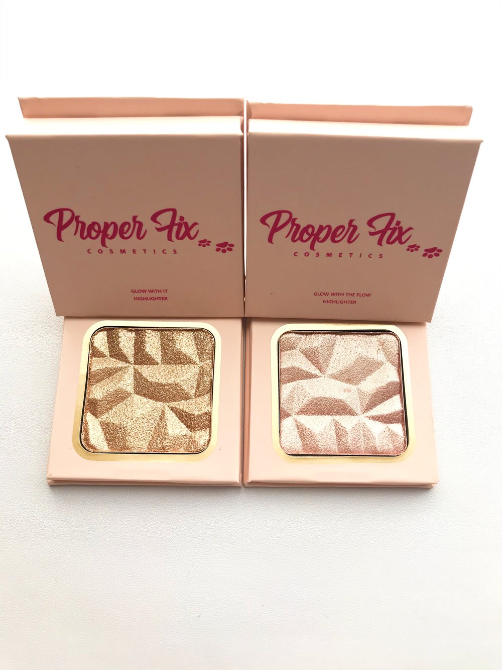 Image of Glowing Highlighters