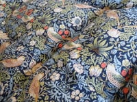 Image 4 of STUNNING DOUBLE WILLIAM MORRIS STRAWBERRY THIEF
