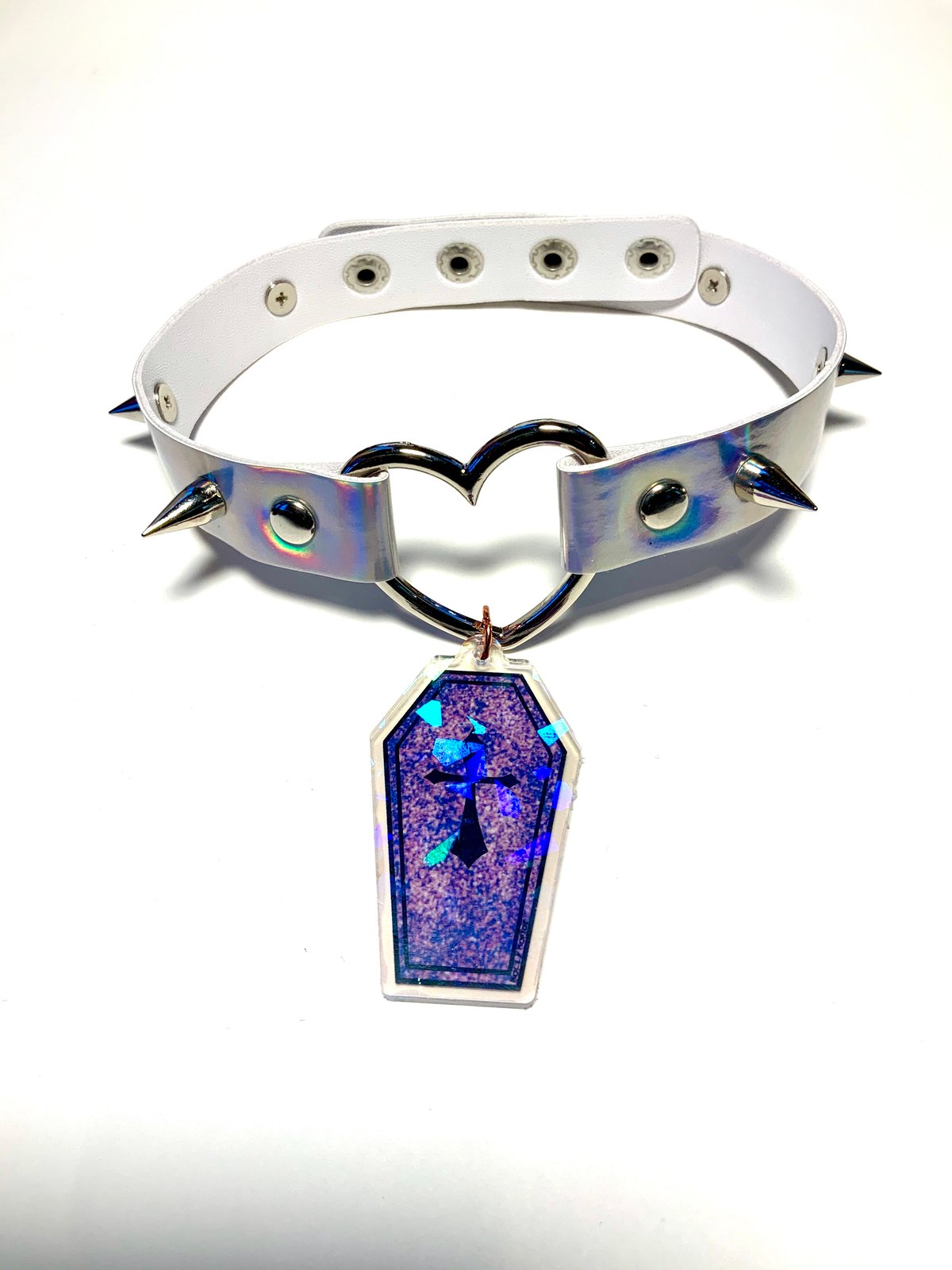 holographic heart choker