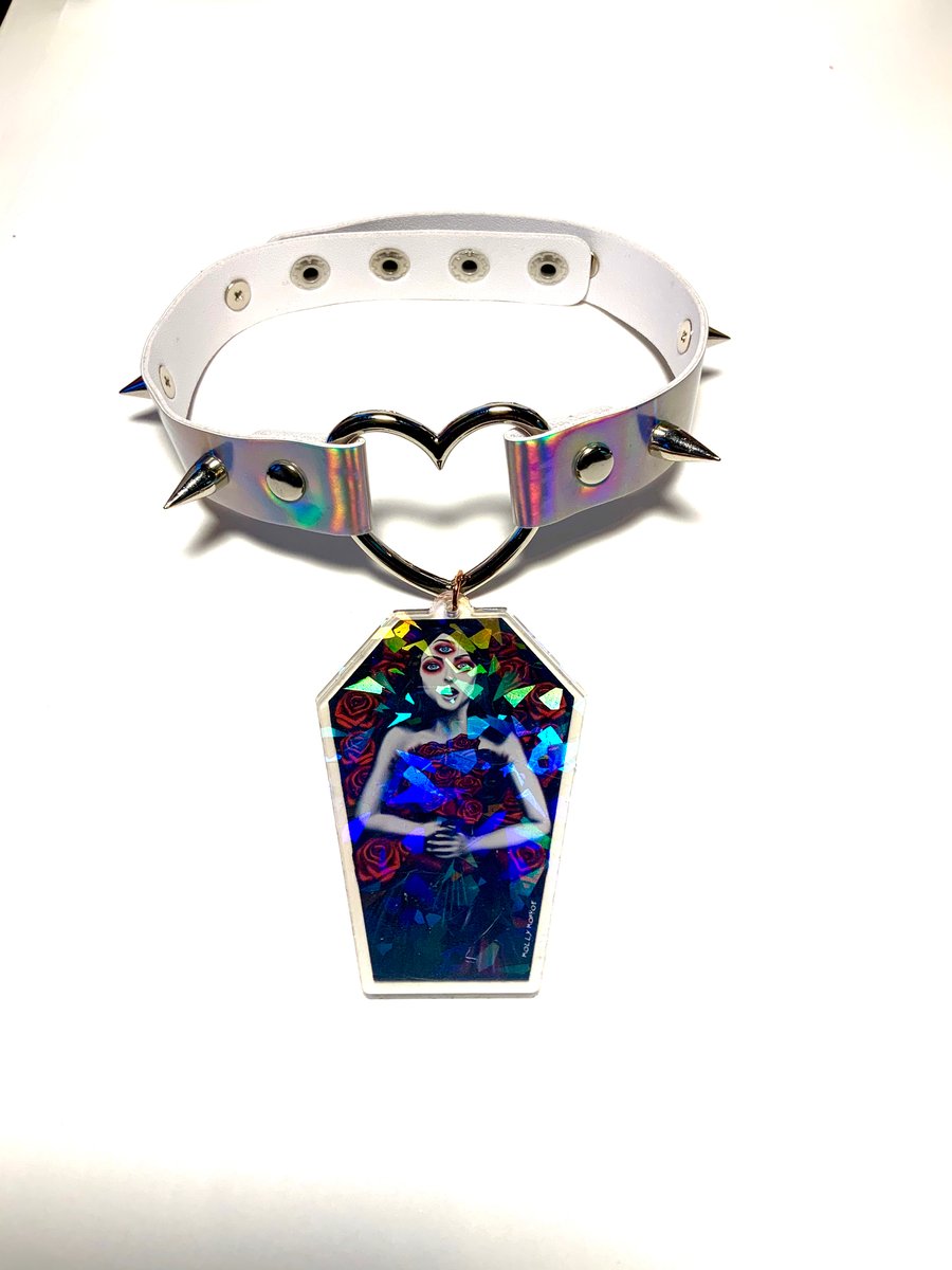 Image of Helena Coffin Holographic Heart-Ring Choker