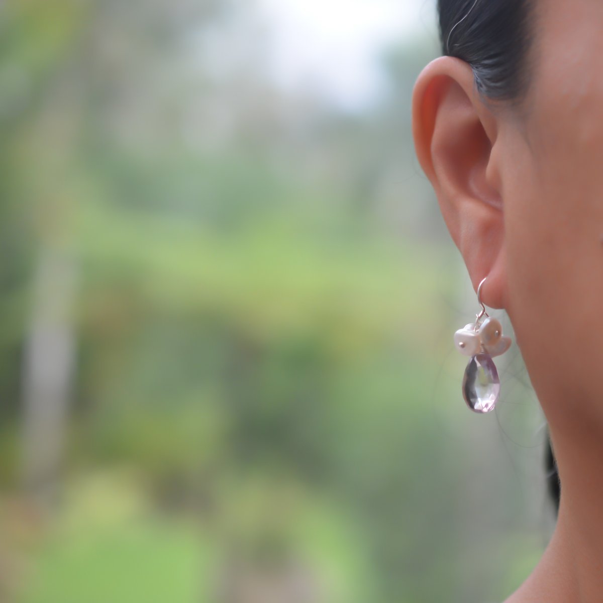 Image of Pale Amethyst Earrings Keshi Pearl