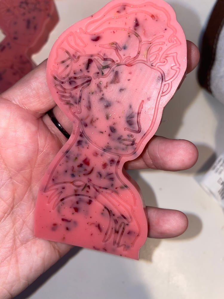 Image of Rose and Lavender scented wax melt 