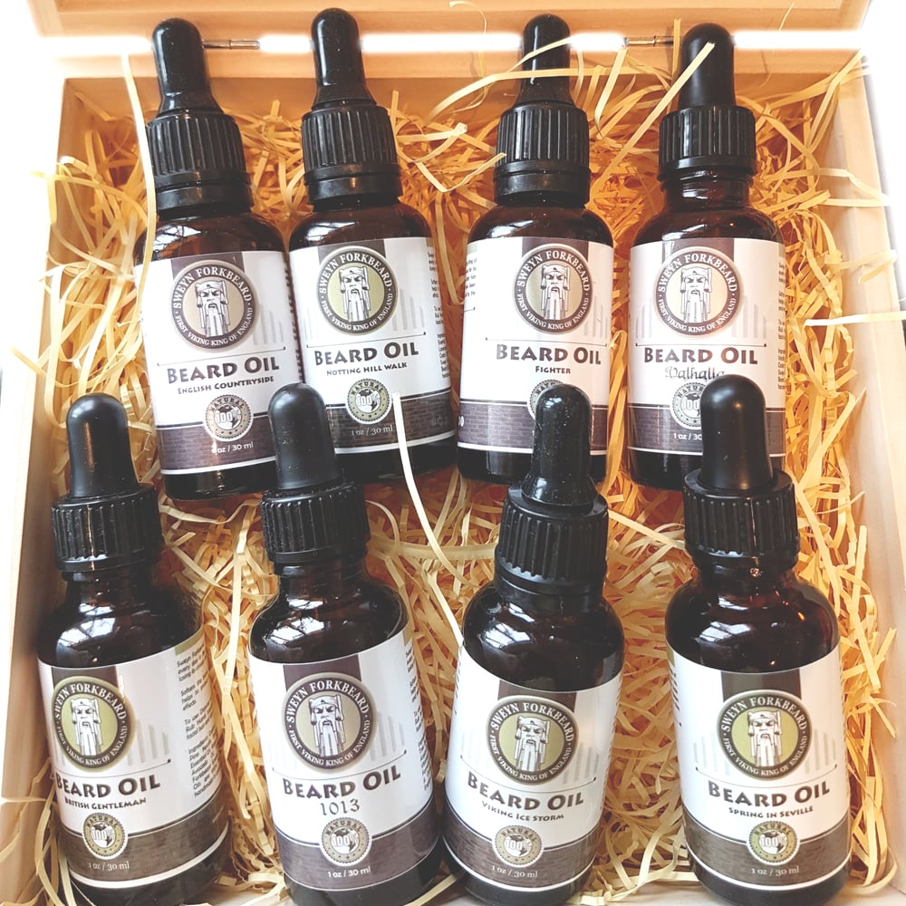 Image of Gift Set with 8 Beard Oils in a Wooden Box