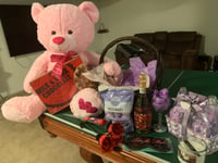 Image 4 of Huge Mothers  Day basket