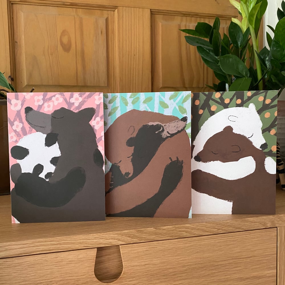 Image of Set of 6 ‘Bear Hug’ luxury cards