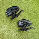 Image 1 of pin's xenomorph
